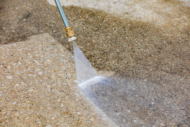 Best Factory Floor Cleaning  in Eastvale, CA