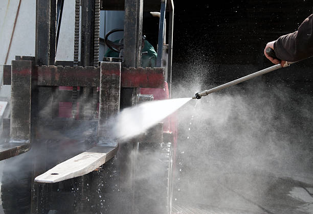 Best Spring Cleaning  in Eastvale, CA